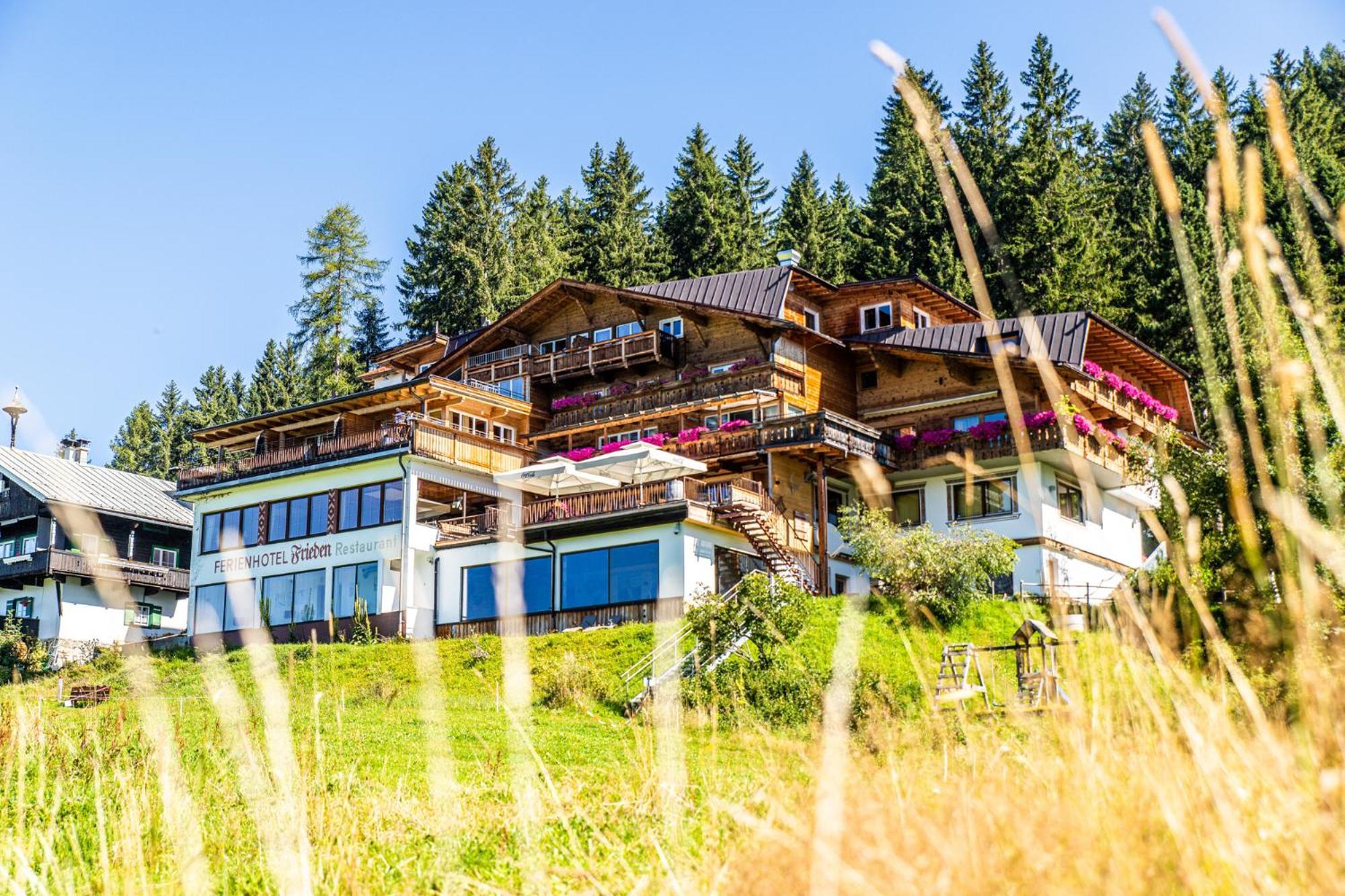 Frieden Das Alpine Panorama Hotel Hochpillberg Exterior photo